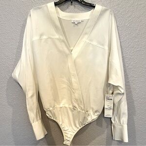 NWT white Good American thong bodysuit. Long sleeved and blousy